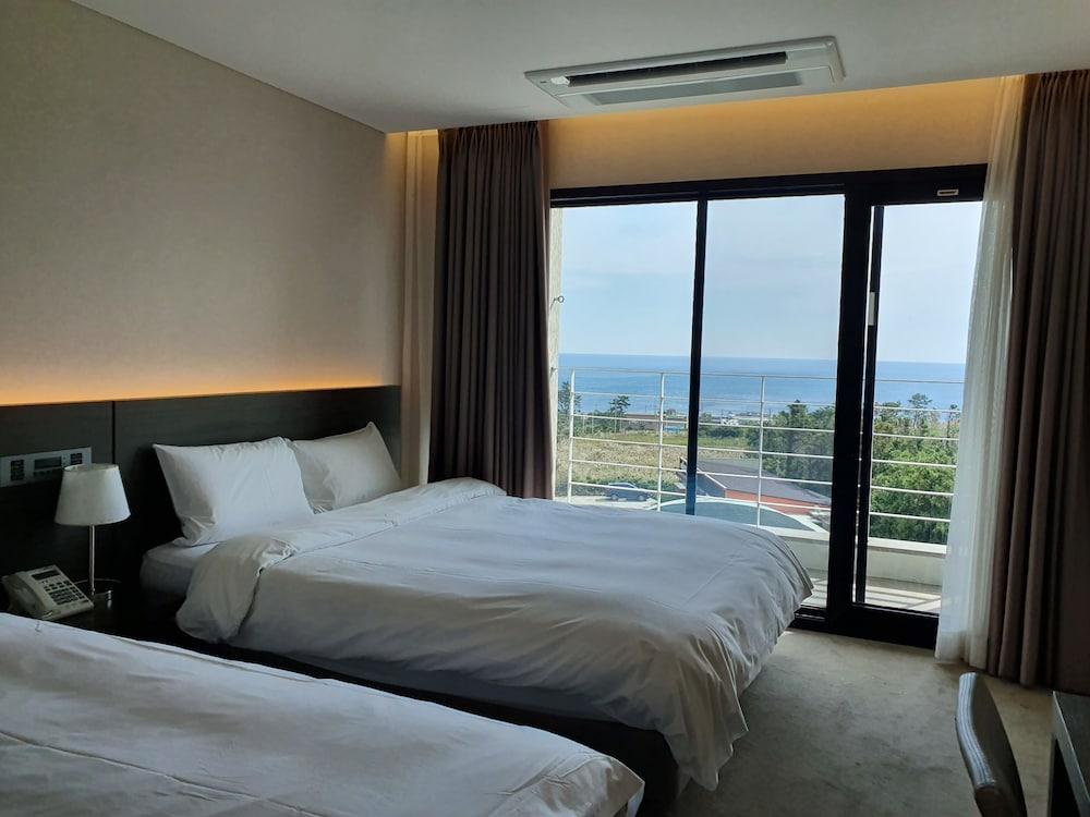 Grand Mer Hotel Seogwipo Ocean Екстериор снимка