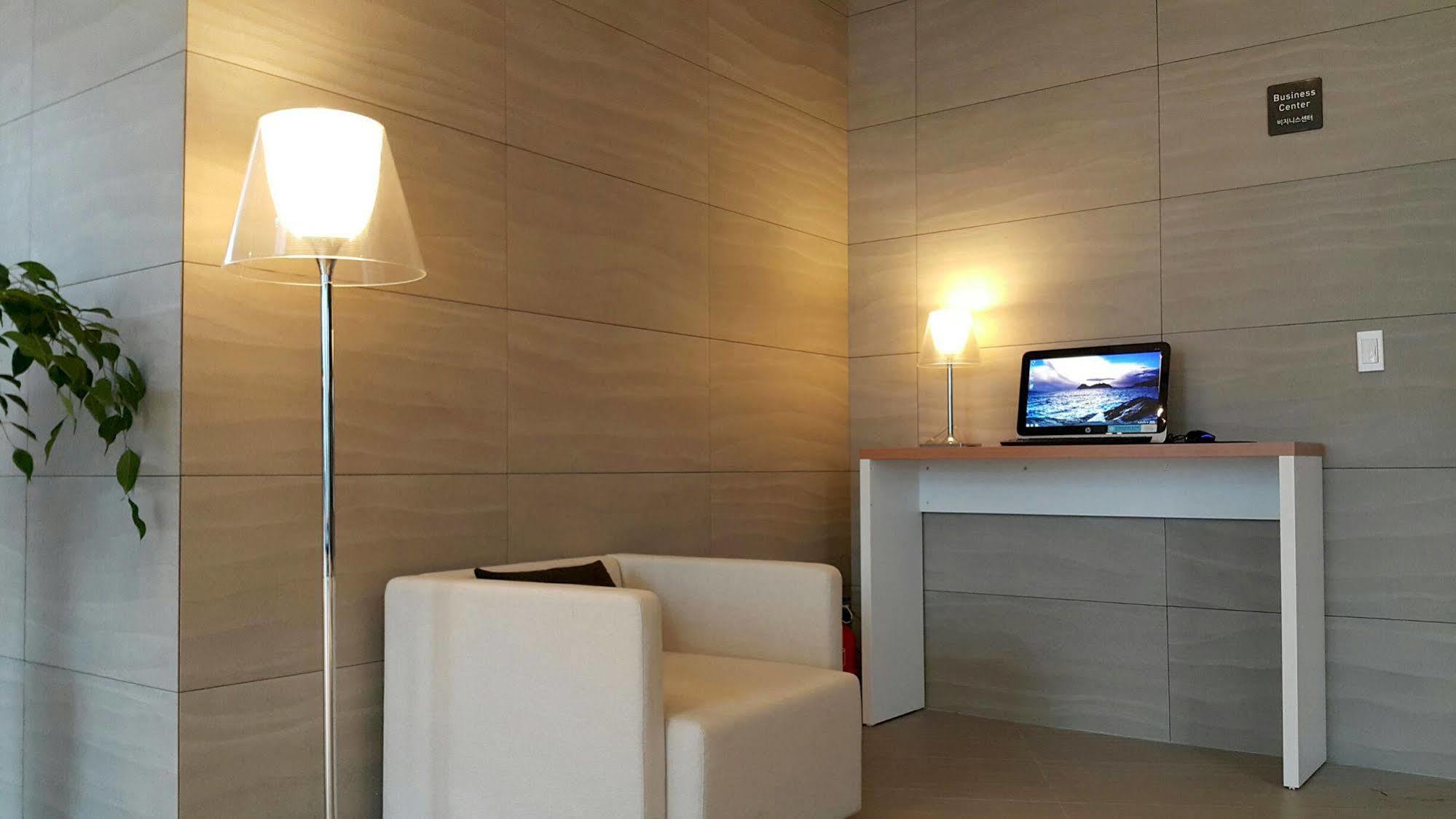 Grand Mer Hotel Seogwipo Ocean Екстериор снимка