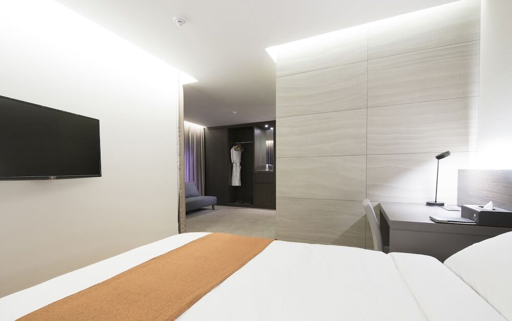 Grand Mer Hotel Seogwipo Ocean Екстериор снимка